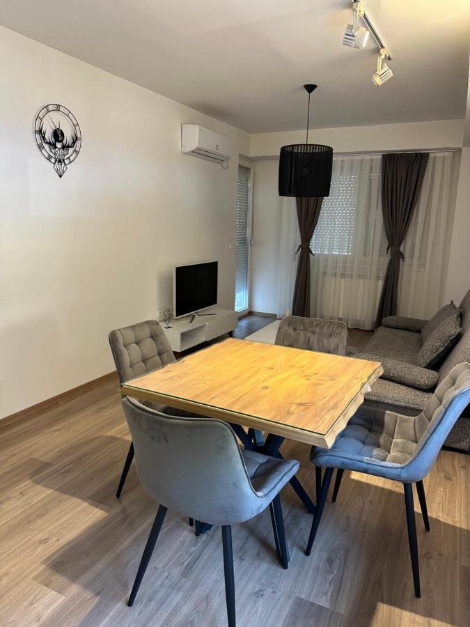 Skopje Apartments Near Central Bus Station Jk Apartments エクステリア 写真